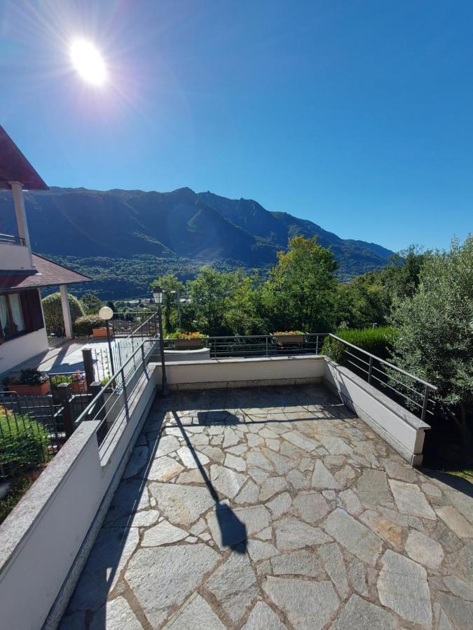 Casa Vacanza Il Glicine Casale Corte Cerro Экстерьер фото